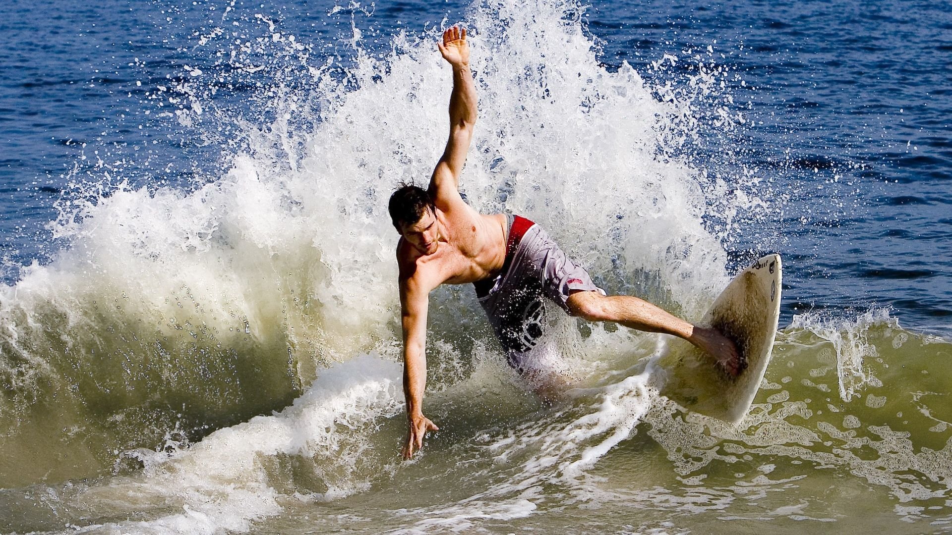 开云体育APP-人才培养新路径：电竞职业教育的制度创新，培养电竞职业选手的学校